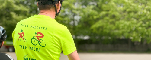 Biało czerwona wycieczka rowerowa